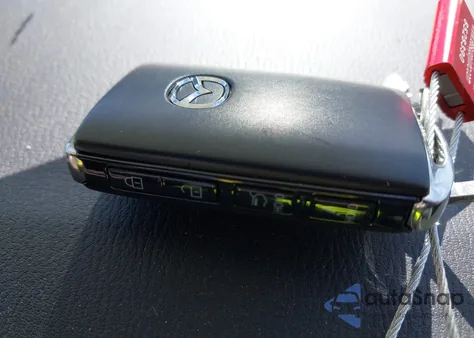 2025 Mazda Cx-5 2.5 S Preferred from USA, damaged, VIN JM3KFBCM1S0690403